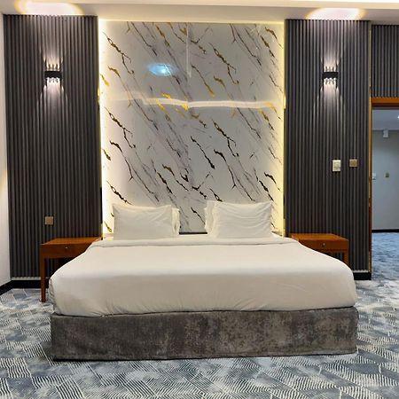 Al Massa Plus Hotel Al Ain Exterior foto