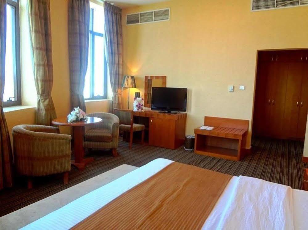 Al Massa Plus Hotel Al Ain Exterior foto